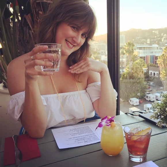 Meet your Posher, Kate - Picture 1 of 4